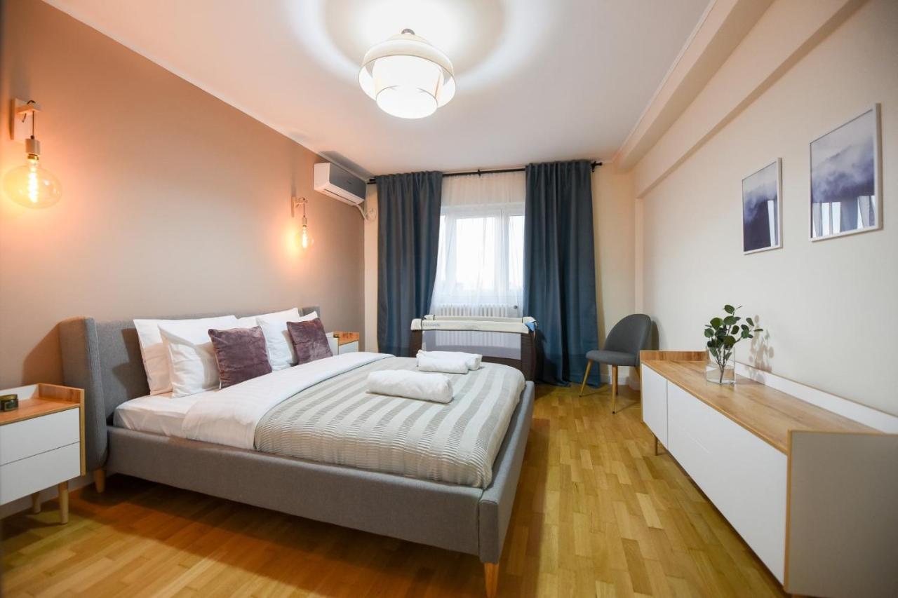 The Dream Apartment - Near Radisson Hotel Букурещ Екстериор снимка