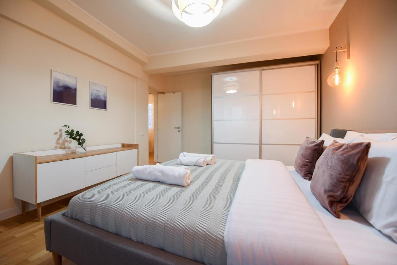 The Dream Apartment - Near Radisson Hotel Букурещ Екстериор снимка