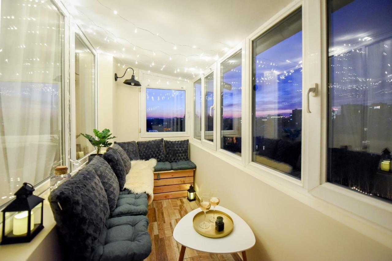 The Dream Apartment - Near Radisson Hotel Букурещ Екстериор снимка