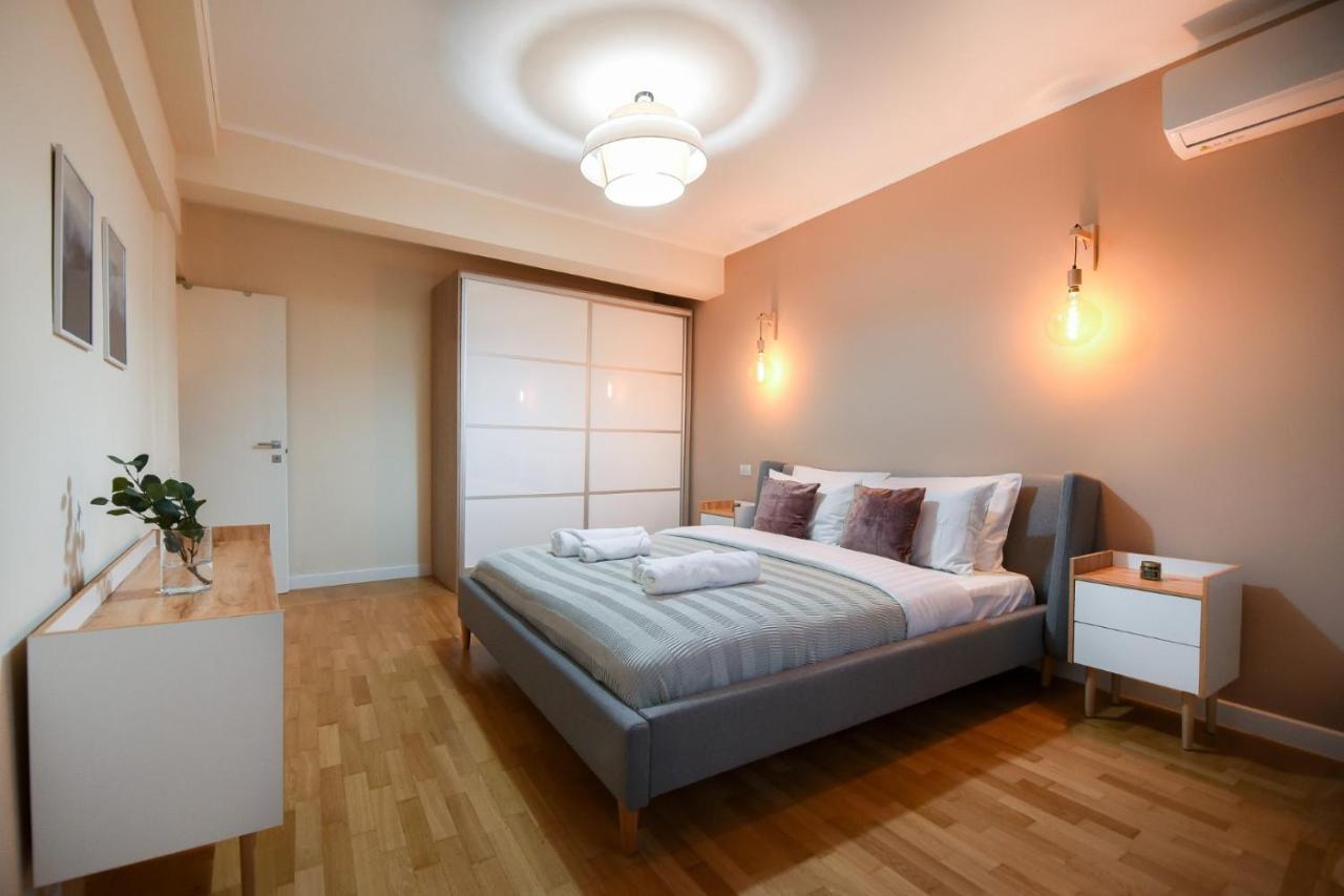 The Dream Apartment - Near Radisson Hotel Букурещ Екстериор снимка